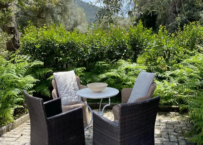 Gialos 1-2 With A Private Pool Mikros Gialos